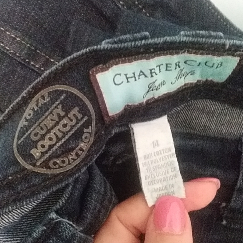 Jeans - Picture 3 of 4